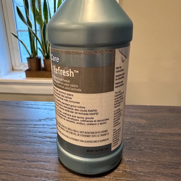 Mapei ultra care grout refresh and Oxo good grips brushes - Picture 7 of 14